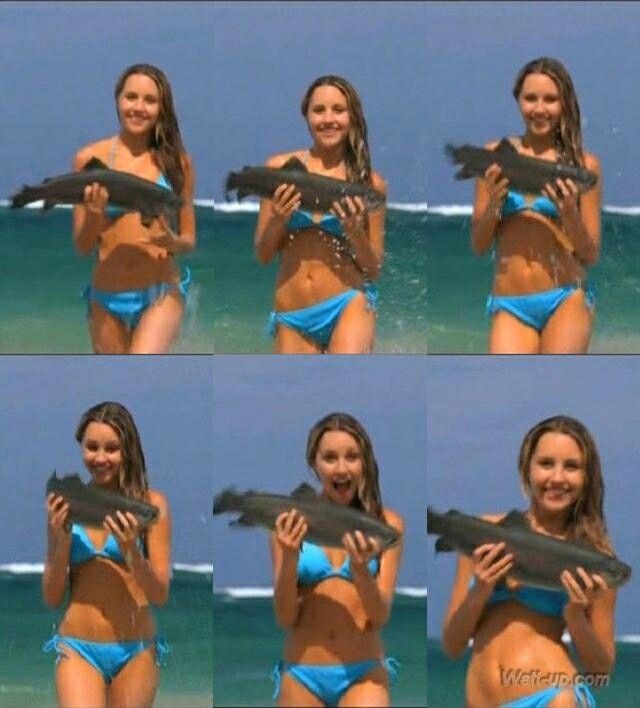 Amanda Bynes hot swimsuits photos