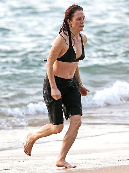 Julianne Moore bikini photos