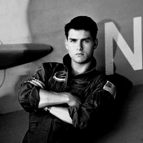 tom cruise young photos