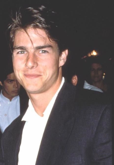 tom cruise young pics