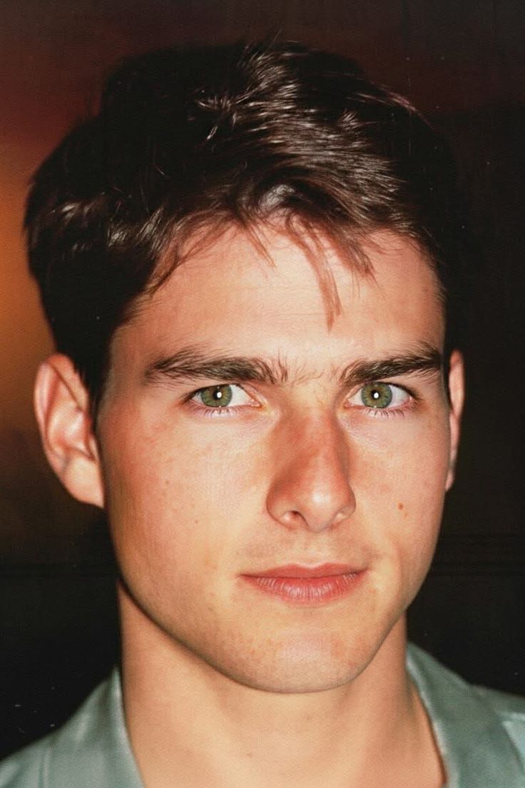 tom cruise young pictures