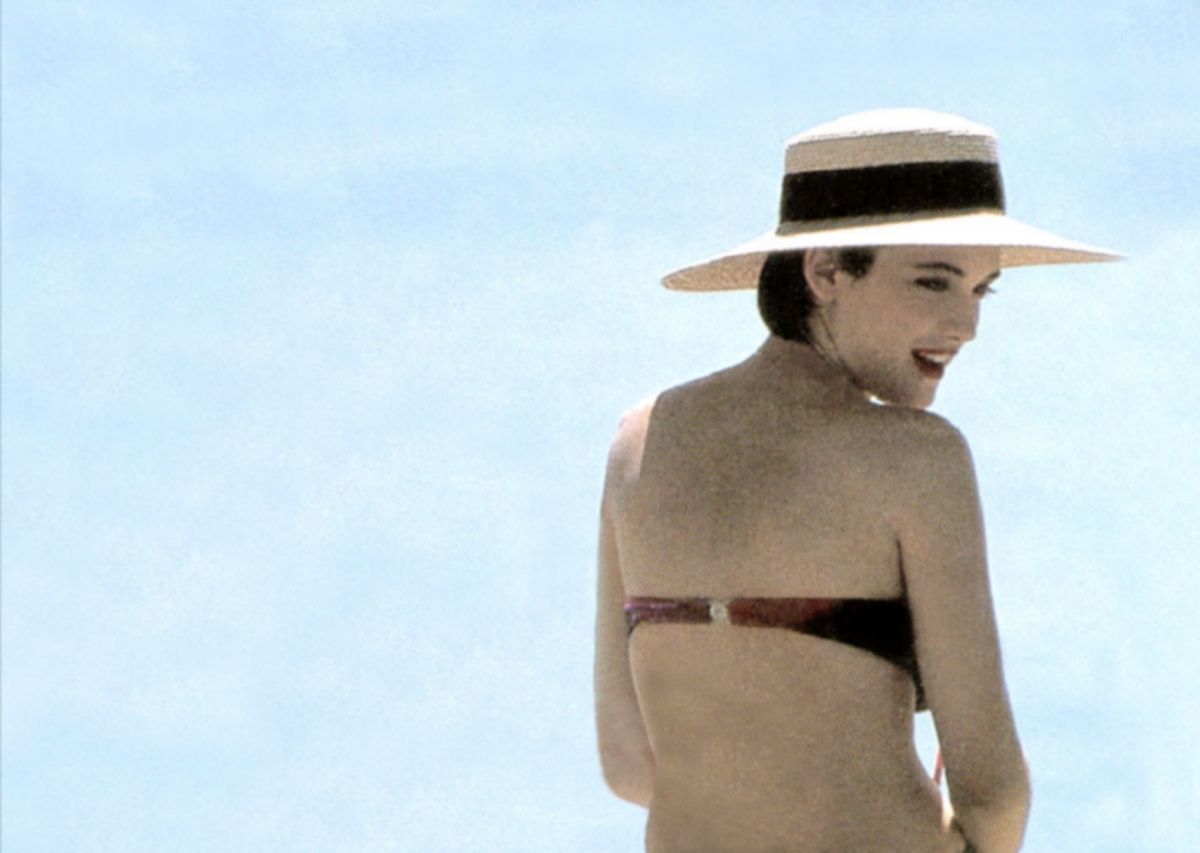 Winona ryder bikini photos