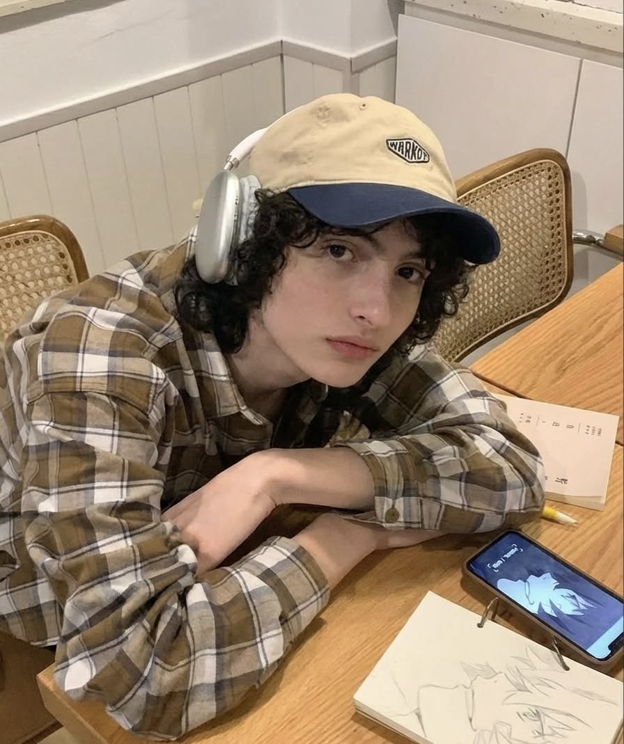 Finn Wolfhard young photos