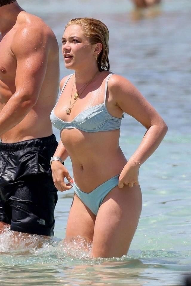 florence pugh bikini pics