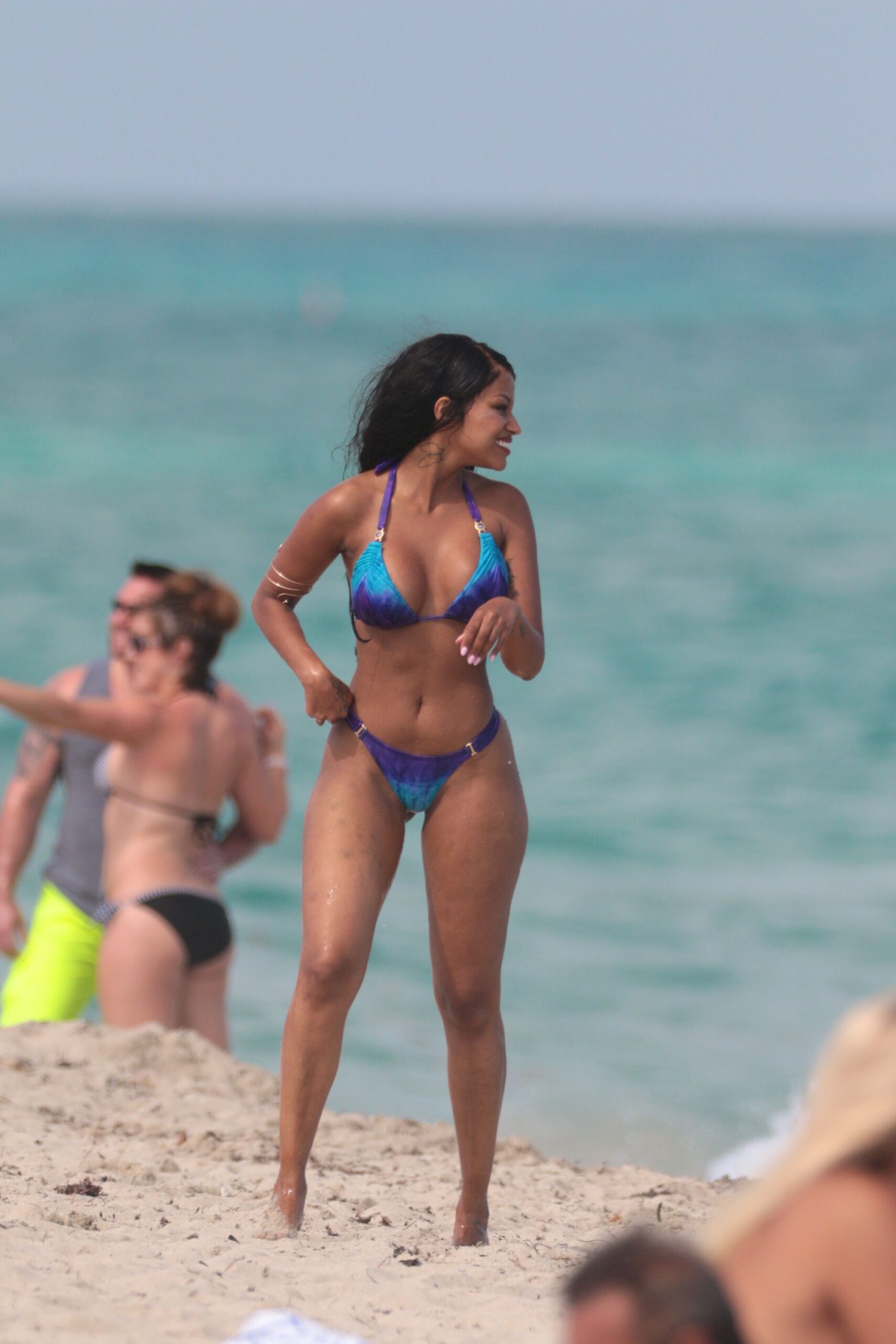 meagan good bikini pics