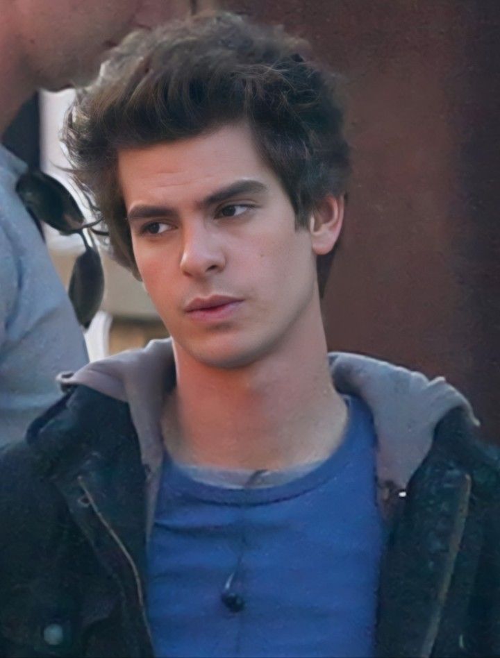 Andrew Garfield young photos