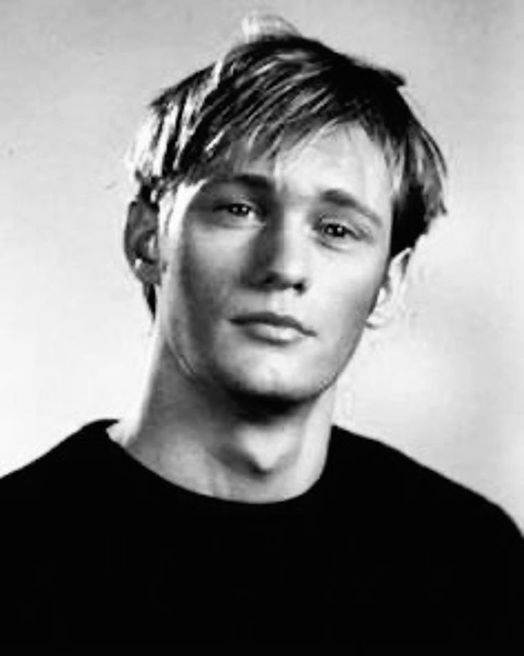 alexander skarsgard young pics