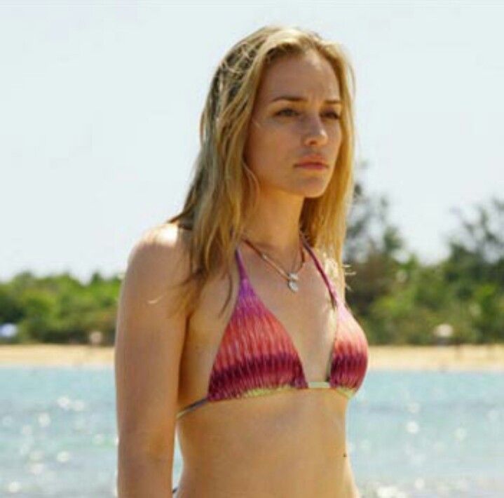 piper perabo bikini pics