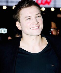 taron egerton young pics